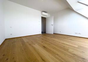 Innenfoto von Anton-Baumgartner-Straße 19 Top 8