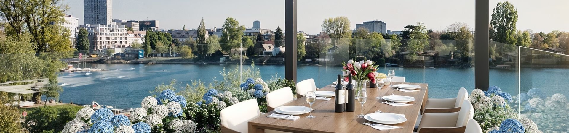 Ausblick von Glorit-Wohnung auf Alte Donau