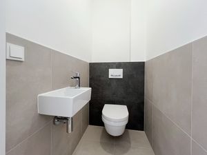 WC von Lisseeweg 25