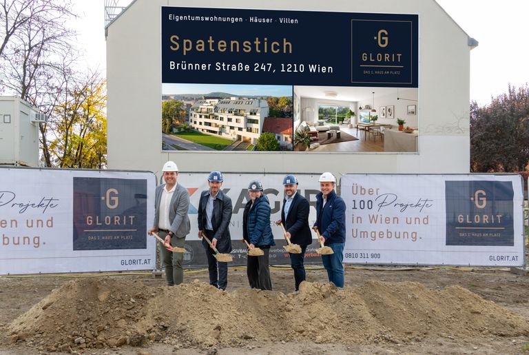 Pressefoto vom Spatenstich beim Projekt Brünner Straße