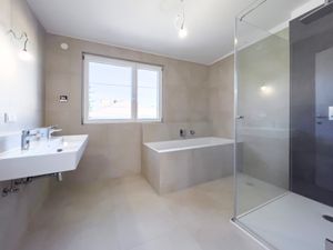 Badezimmer von Rügenau 6A Haus 1