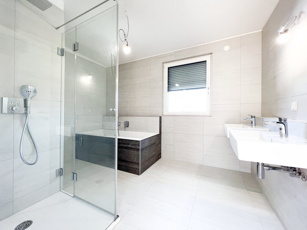 Badezimmer von Krautackergasse 26B-28 Haus 2