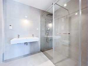 Badezimmer von Mühlhäufelweg 69 Top 1