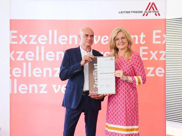 Stefan Messar bei der Preisverleihung der Österreichischen Leitbetriebe