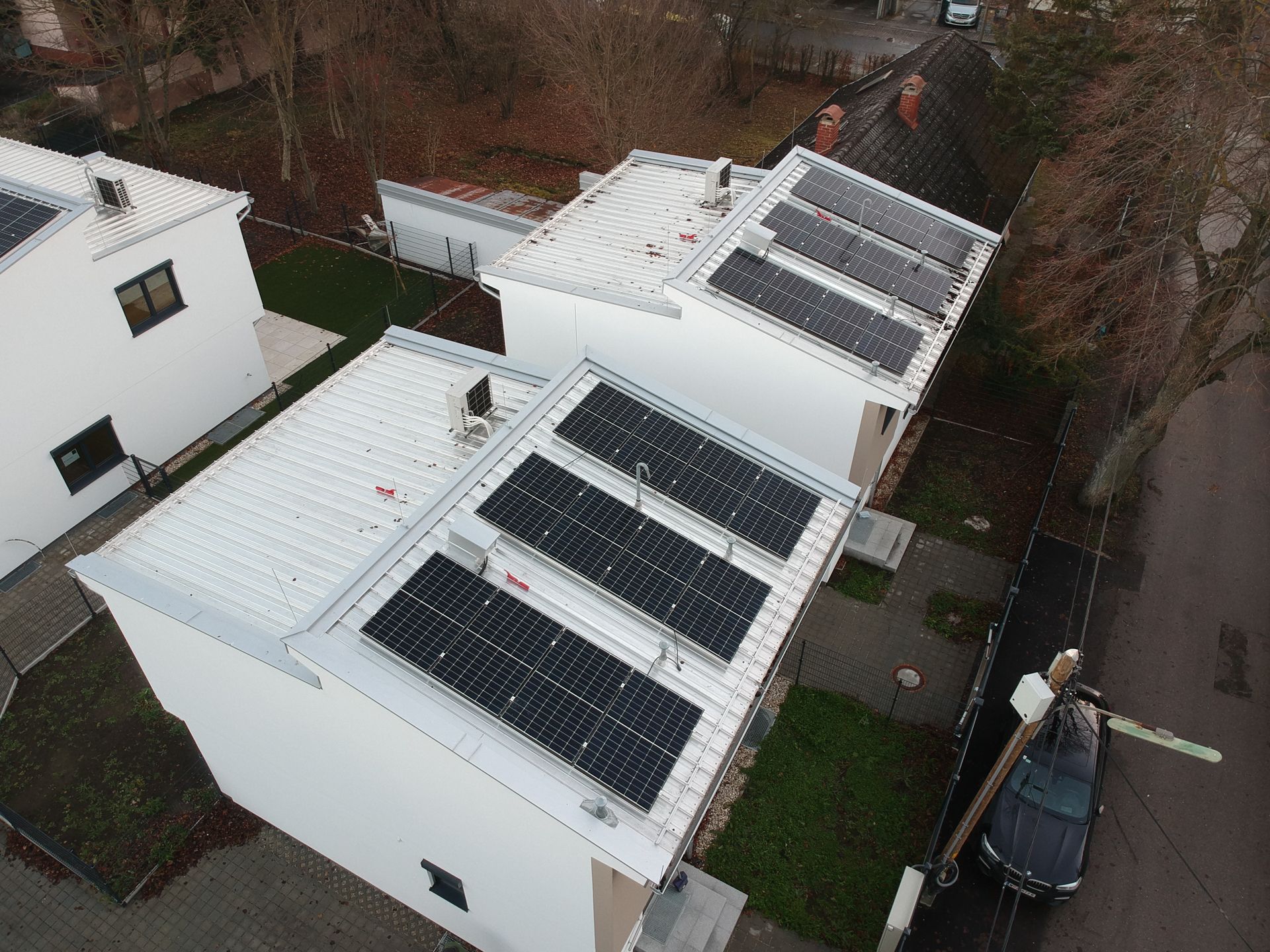 Photovoltaik Komplettpaket auf Glorit Häusern